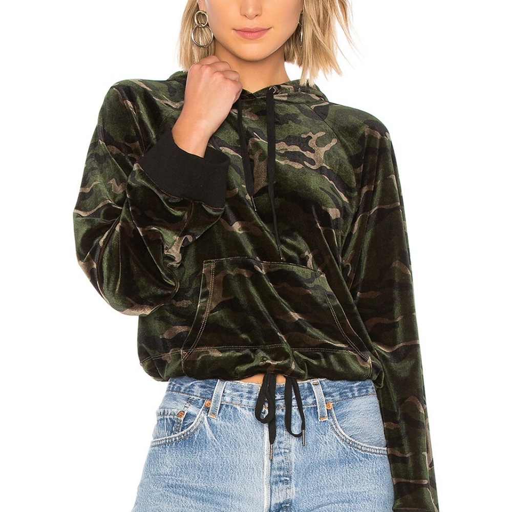 Pam and gela size small camo hoodie
